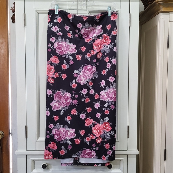 Torrid Purple & Pink Floral Skirt - Picture 1 of 5